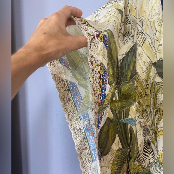 John Mark Jungle Themed Embroidered Poncho Blouse Size S/M - Picture 5 of 8